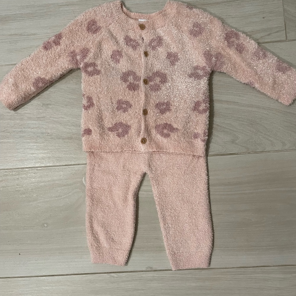 Baby winter modern moments